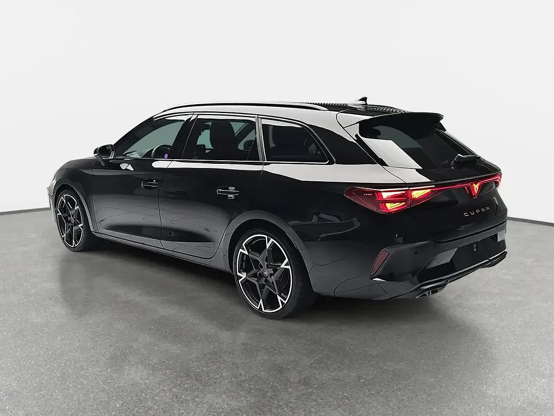 CUPRA Leon 1.5 eTSI DSG Sportstourer - Thumbnail 4