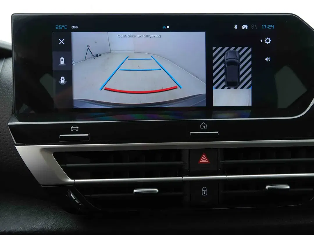 Citroen C4 Hybrid Max - Thumbnail 11