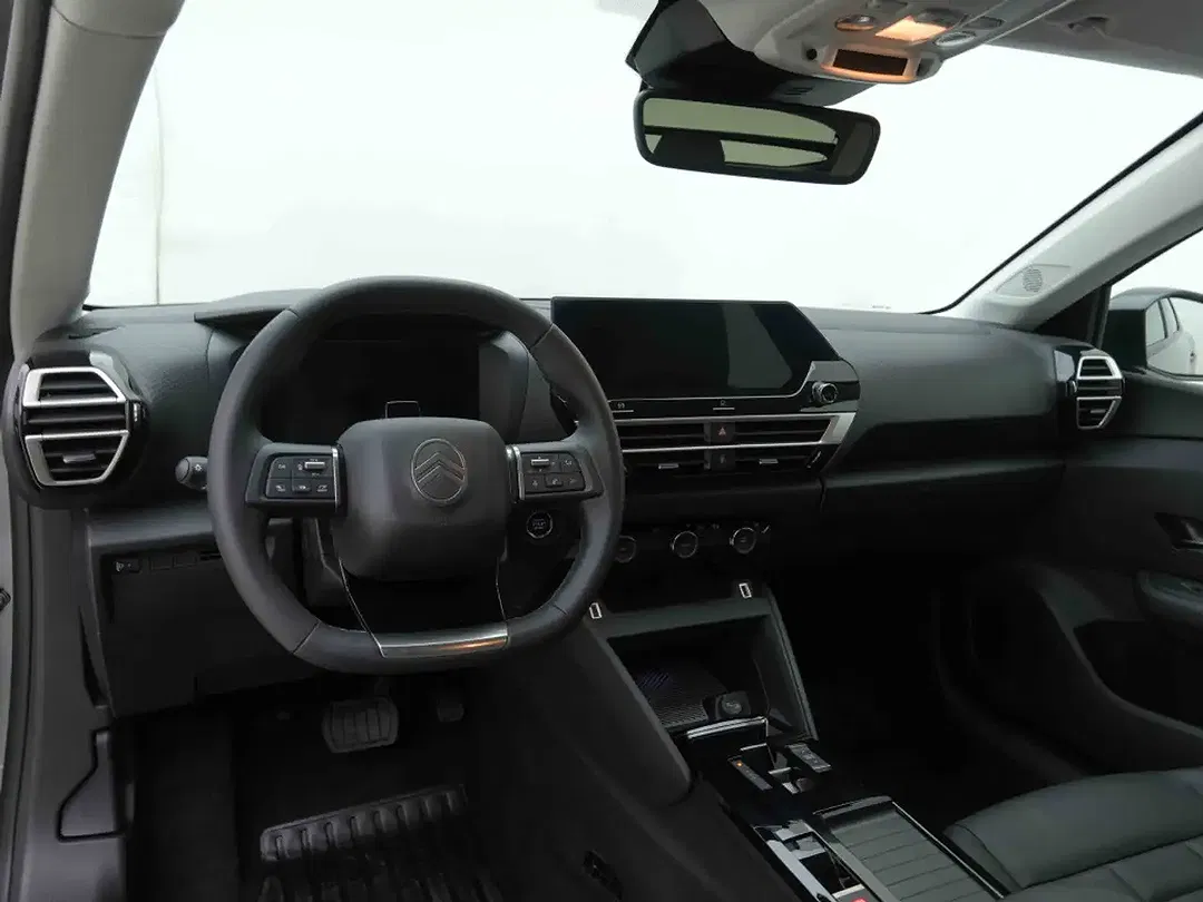 Citroen C4 Hybrid Max - Thumbnail 8