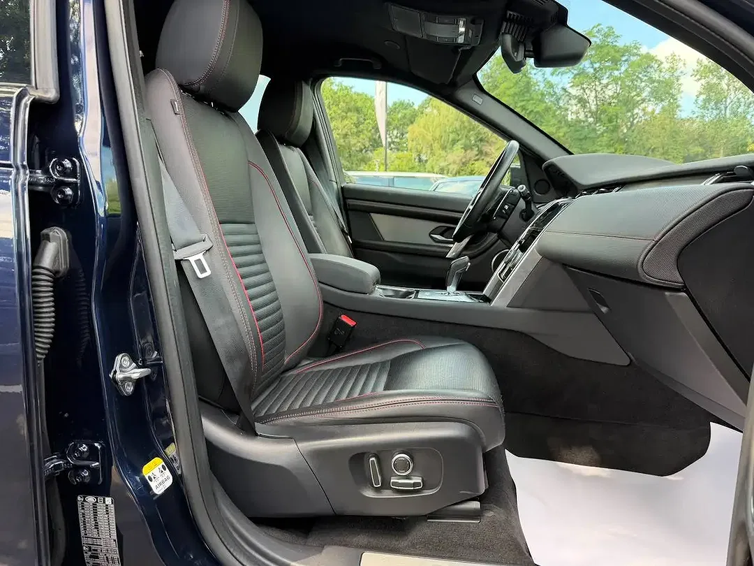 Land Rover Discovery Sport 4x4 R-Dynamic - Thumbnail 6