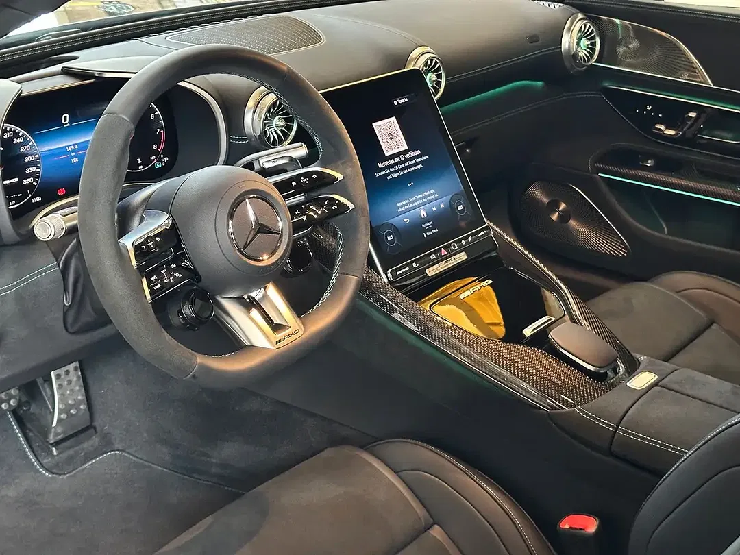 Mercedes-Benz AMG GT 63 200 4MATIC+ Pro Edition - foto 15