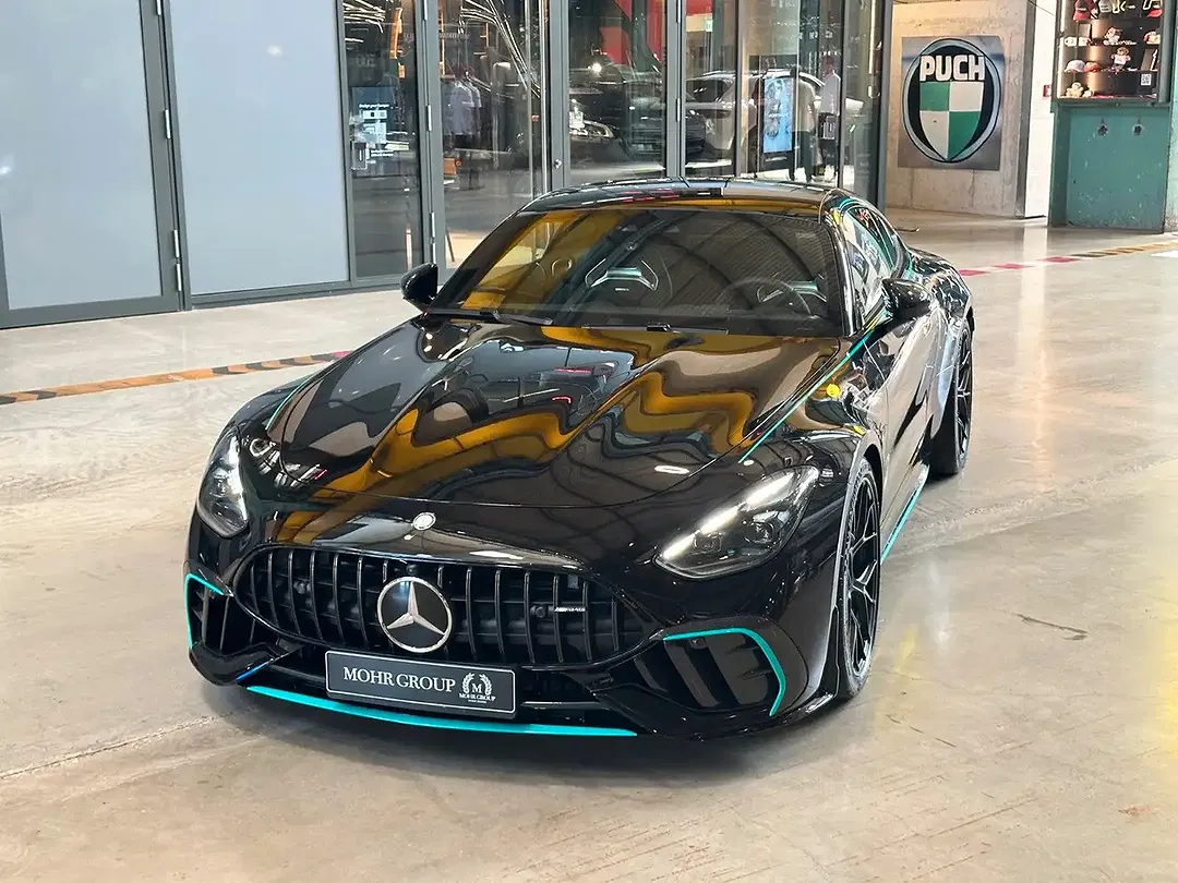 Mercedes-Benz AMG GT 63 200 4MATIC+ Pro Edition - foto 2