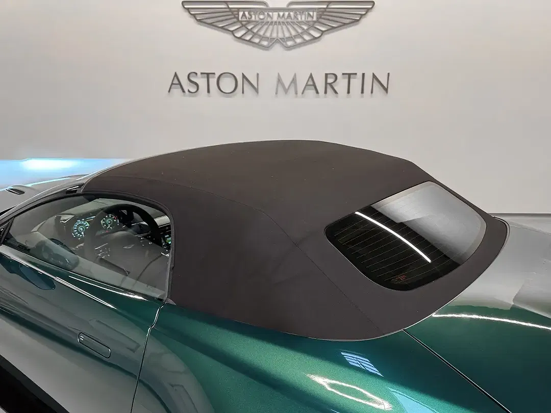 Aston Martin Vantage S Roadster - foto 15
