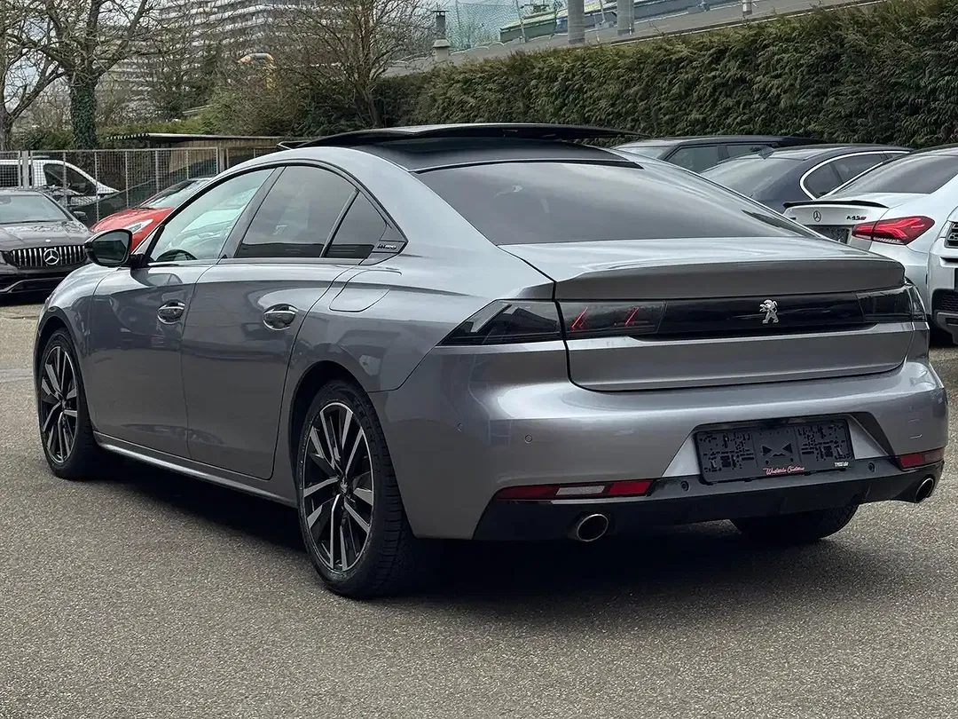 Peugeot 508 225 Hybrid GT - Thumbnail 6