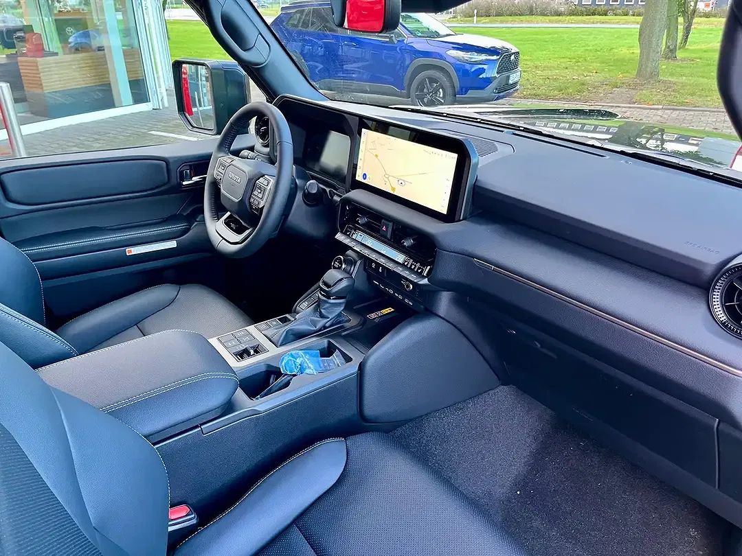 Toyota Land Cruiser 2.8 Hybrid 4x4 Executive - Thumbnail 13