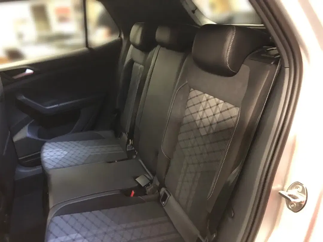 Volkswagen T-Cross 1.5 TSI DSG R-Line - Thumbnail 12