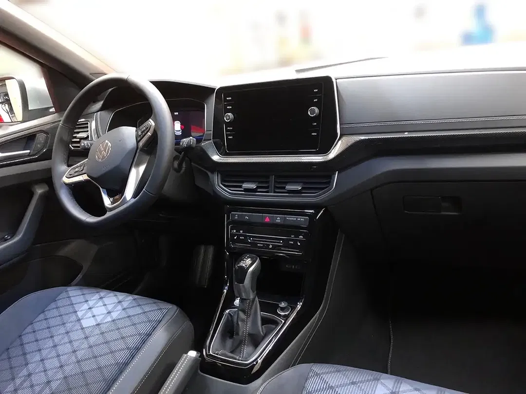 Volkswagen T-Cross 1.5 TSI DSG R-Line - Thumbnail 8