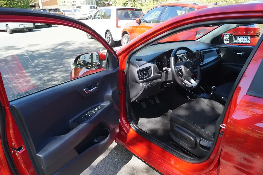 Kia Rio 1.2 - Thumbnail 11