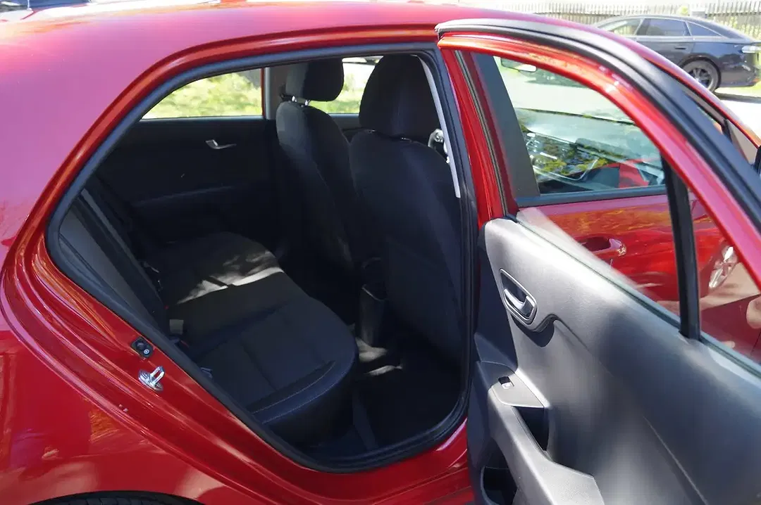 Kia Rio 1.2 - Thumbnail 12