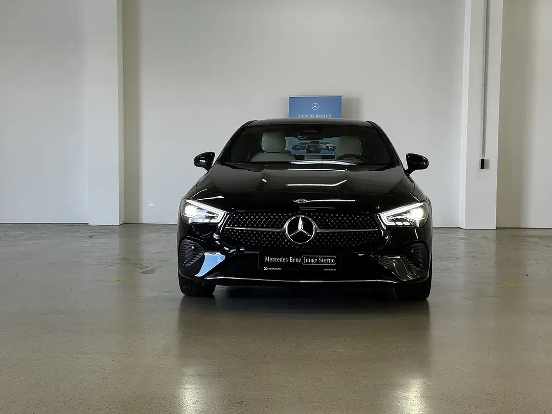 Mercedes-Benz CLA 180 Progressive - Thumbnail 2