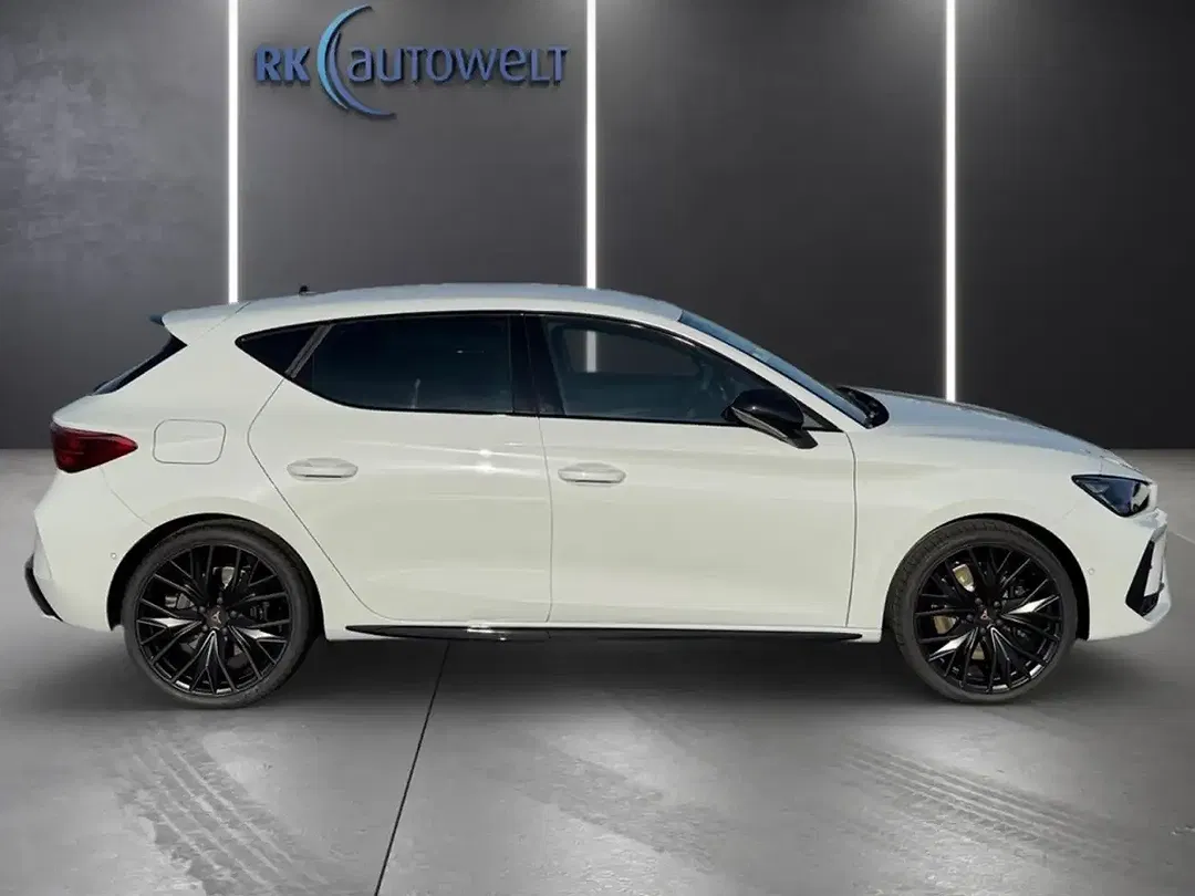 CUPRA Leon 1.5 PHEV VZ Matrix LED Edition - Thumbnail 3
