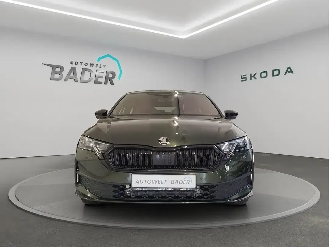 Skoda Octavia 2.0 TSI Sportline - Thumbnail 2