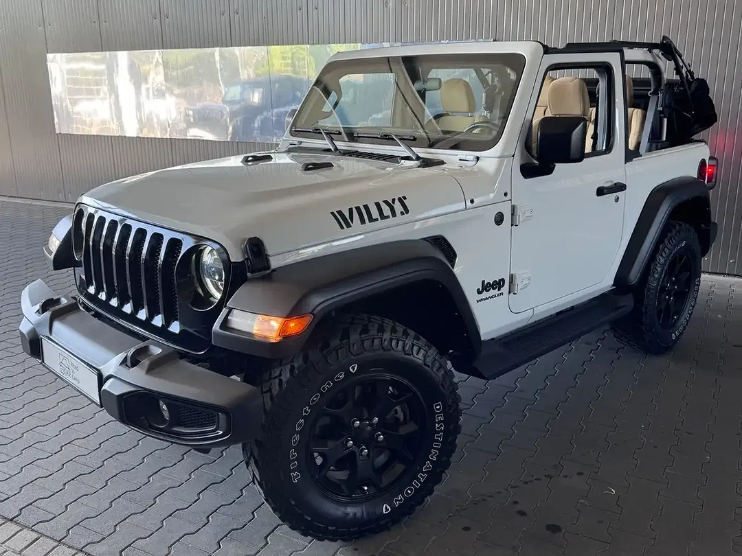 Jeep Wrangler Willys - Thumbnail 3