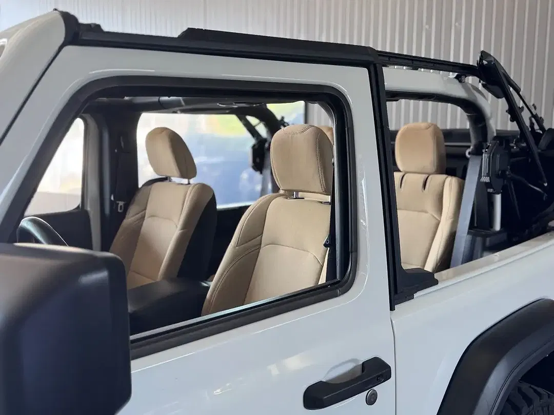 Jeep Wrangler Willys - Thumbnail 4