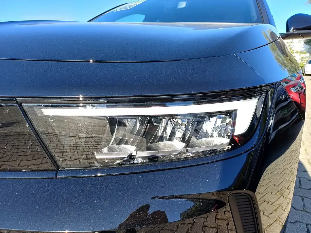 Opel Astra 1.2 Turbo Edition - Thumbnail 10