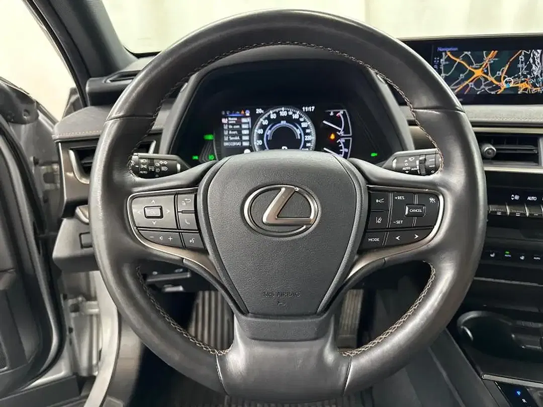 Lexus UX 250h - Thumbnail 19