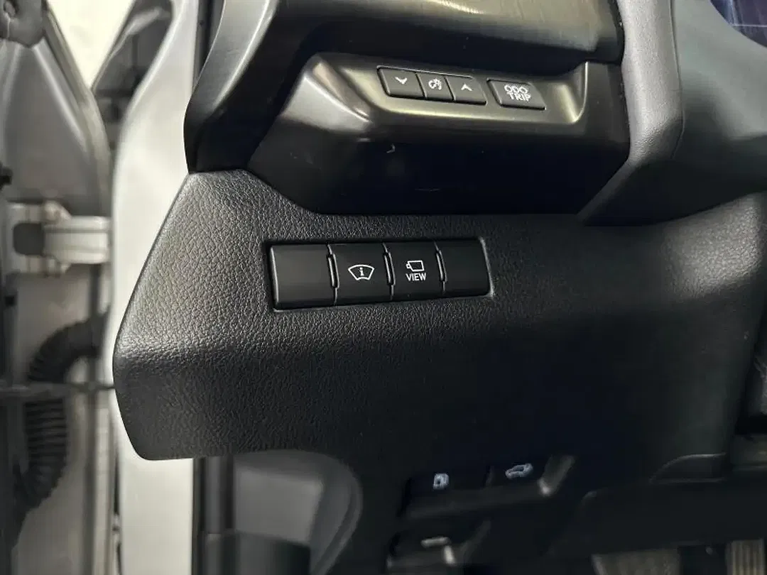 Lexus UX 250h - foto 26