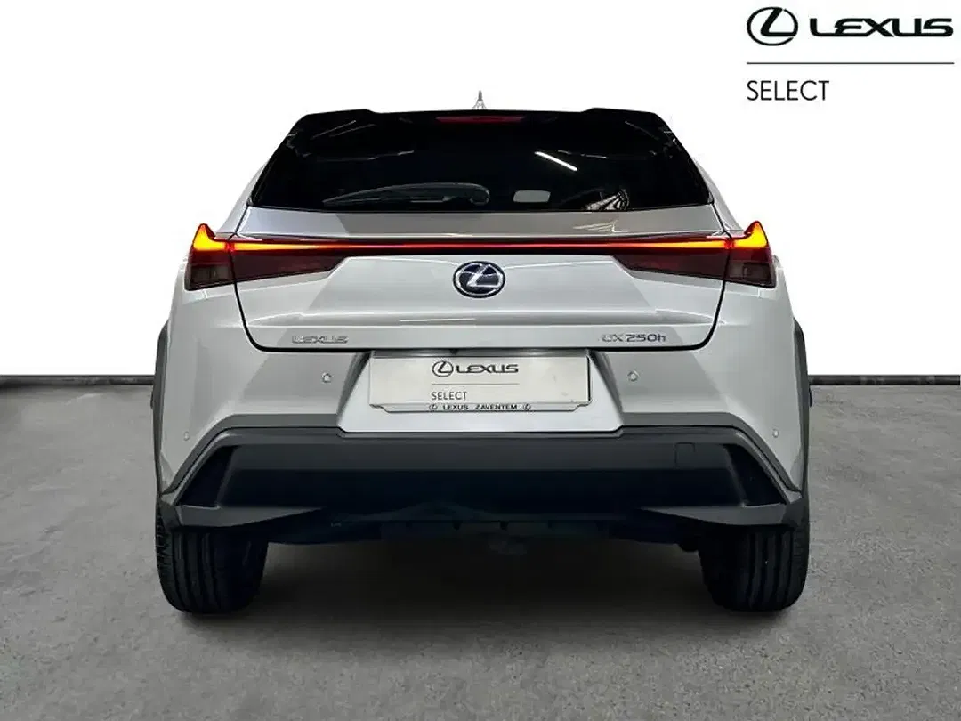 Lexus UX 250h - Thumbnail 4