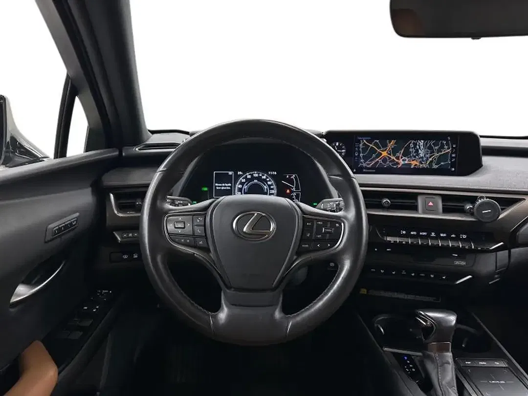 Lexus UX 250h - Thumbnail 8