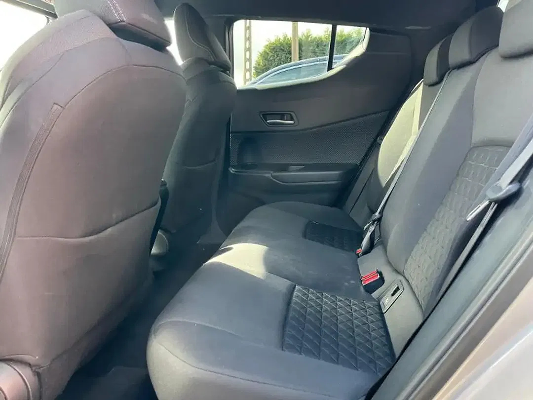 Toyota C-HR - foto 15