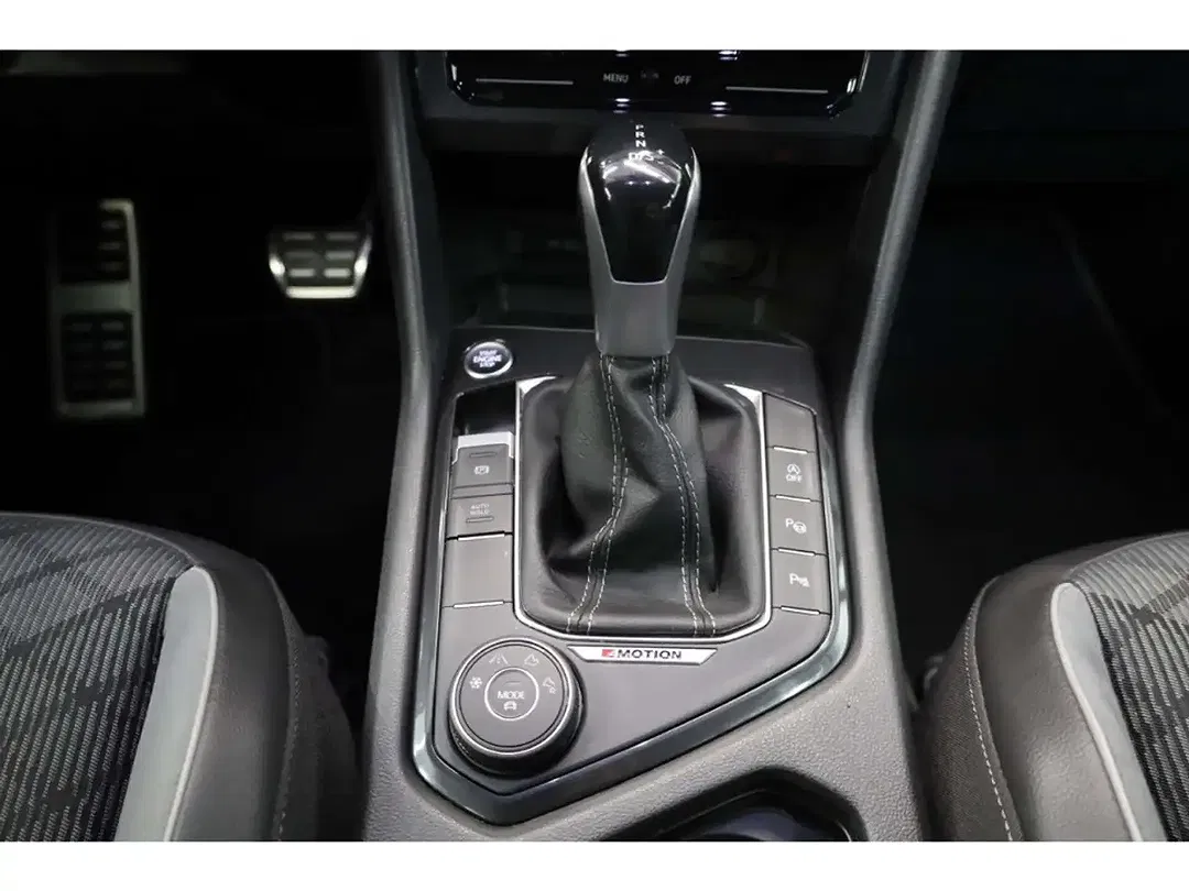 Volkswagen Tiguan 2.0 TDI BlueMotion 4Motion R-Line - Thumbnail 13
