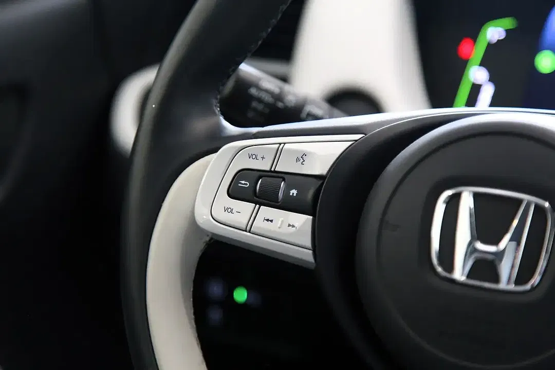 Honda Jazz 1.5 i-MMD Hybrid Executive - Thumbnail 12
