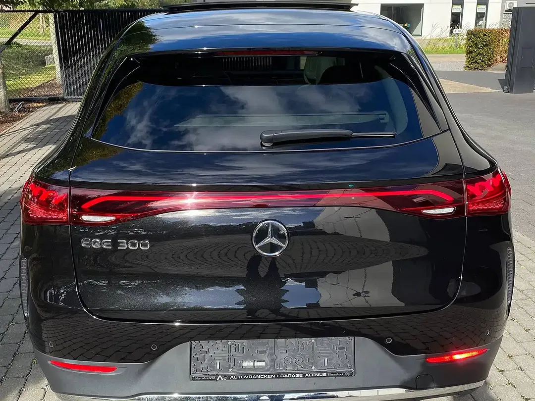 Mercedes-Benz EQE SUV Executive Plus Edition - Thumbnail 10