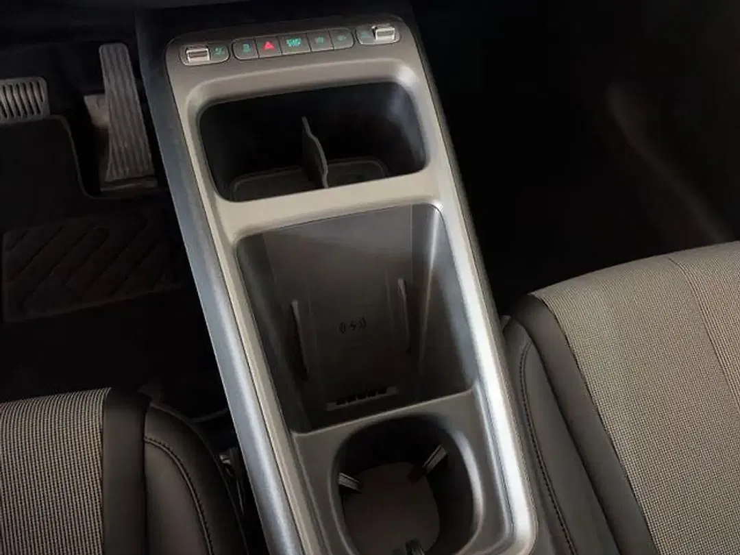 BYD Dolphin G DM-i Comfort - Thumbnail 12