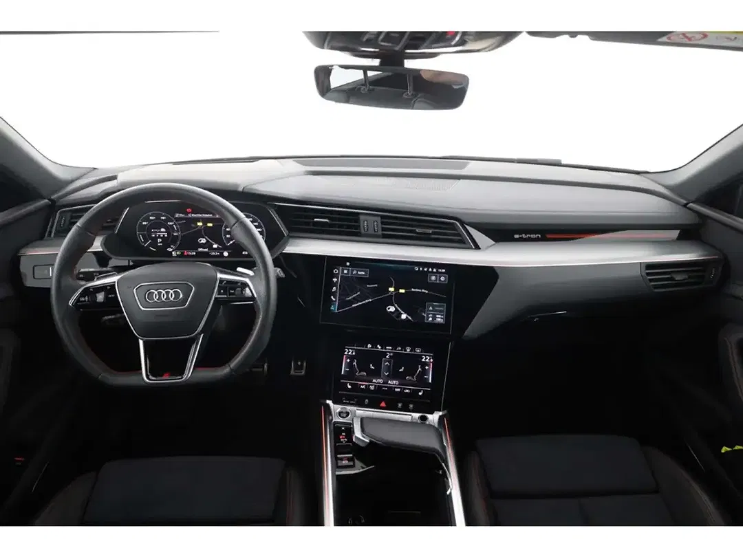 Audi Q8 e-tron - Thumbnail 21