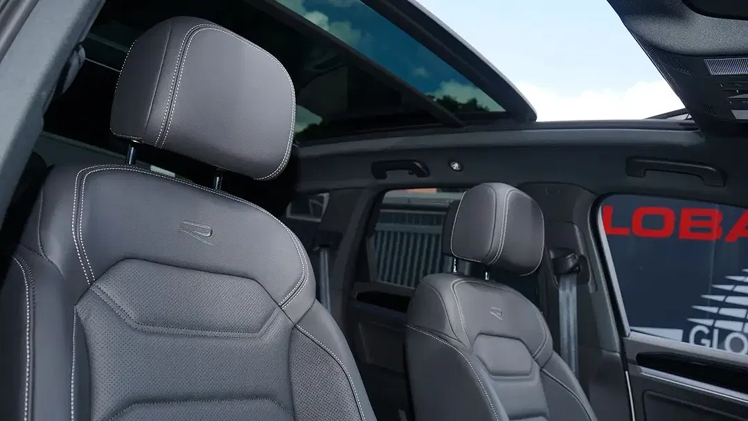 Volkswagen Touareg eHybrid R - Thumbnail 9