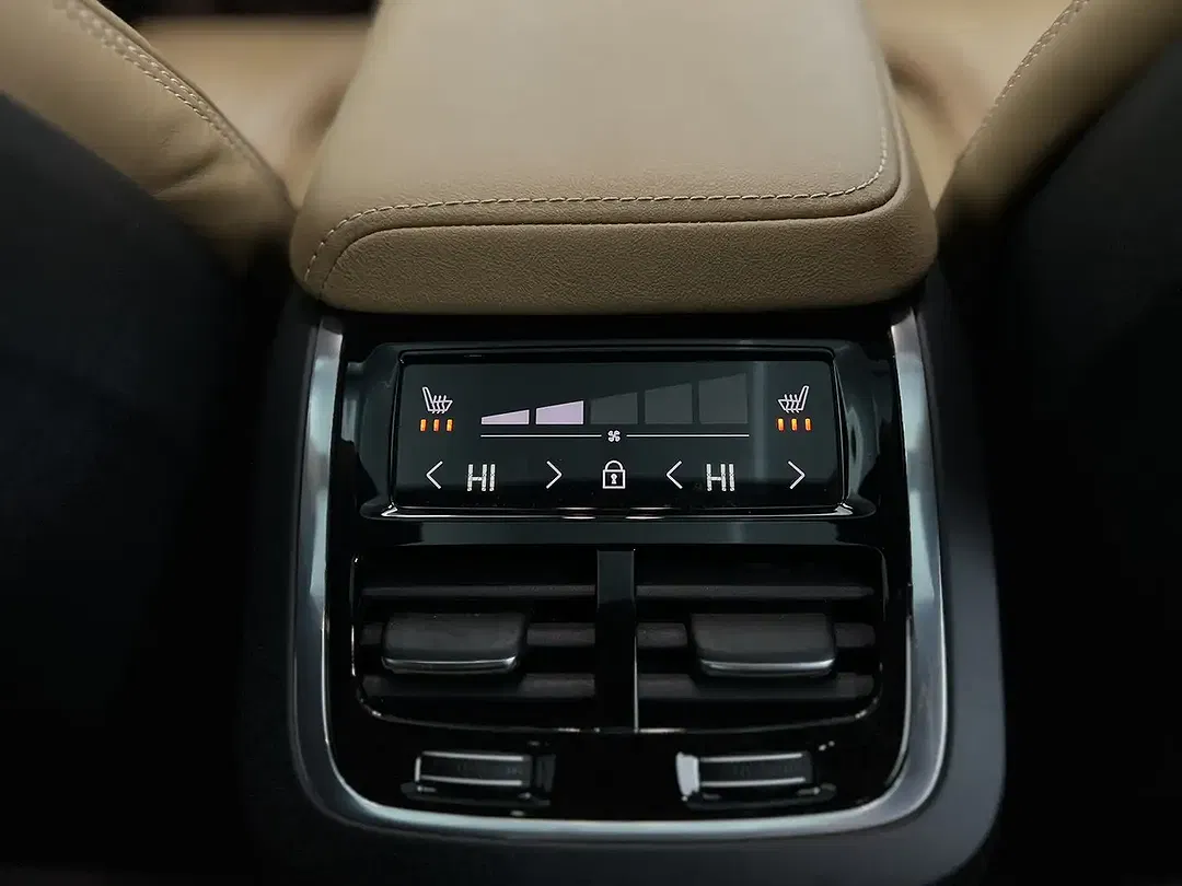 Volvo S60 B5 AWD Ultimate Dark - Thumbnail 19