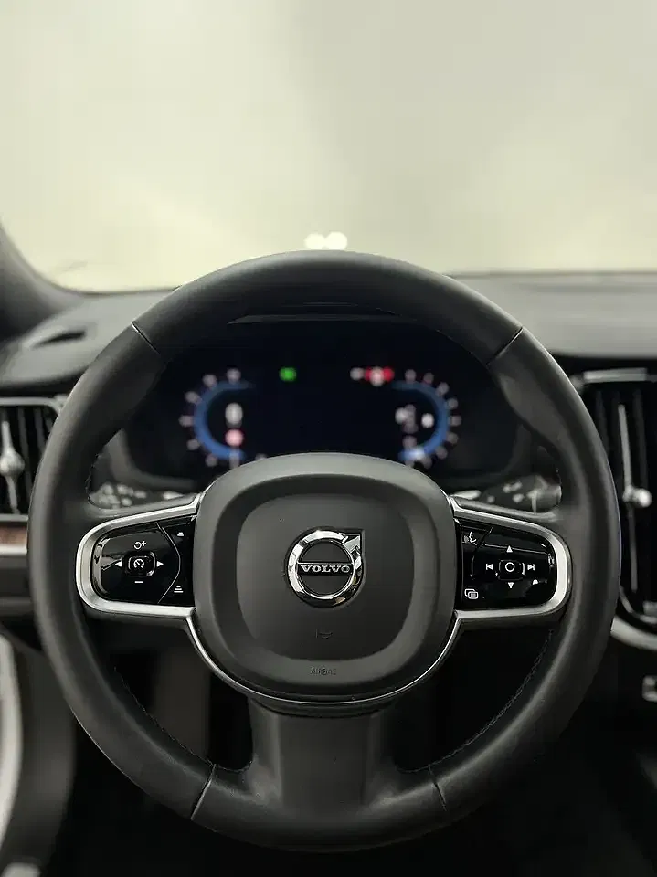 Volvo S60 B5 AWD Ultimate Dark - Thumbnail 25