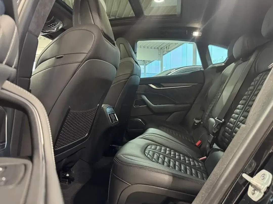 Maserati Levante 3.8 V8 Trofeo - Thumbnail 11