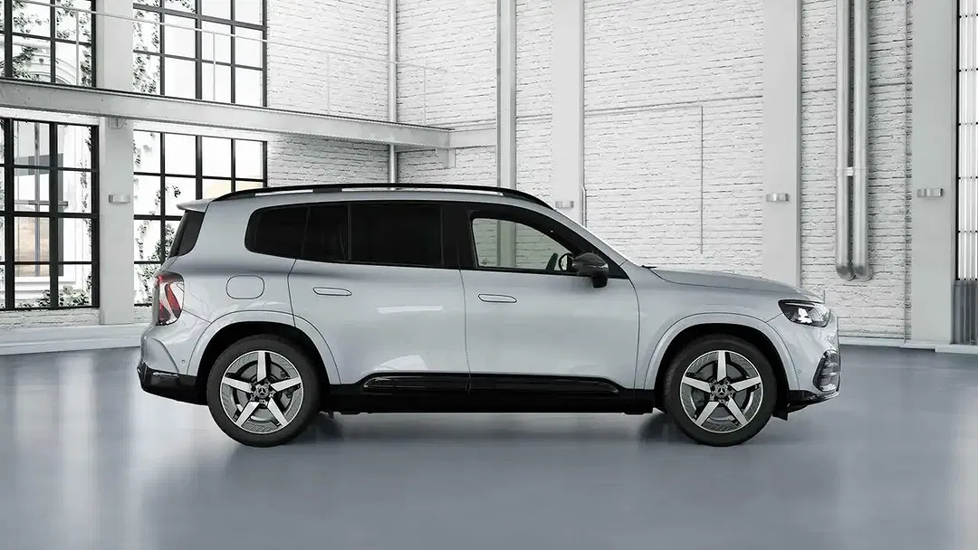 Mercedes-Benz GLB 250 AMG Line - Thumbnail 8