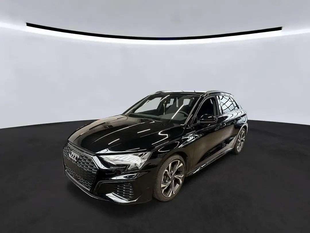 Audi A3 Sportback S line - Thumbnail 2