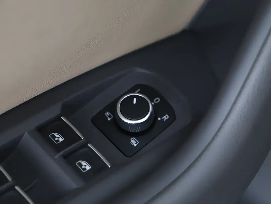 Volkswagen Touareg eHybrid TSI 4Motion Elegance - Thumbnail 14