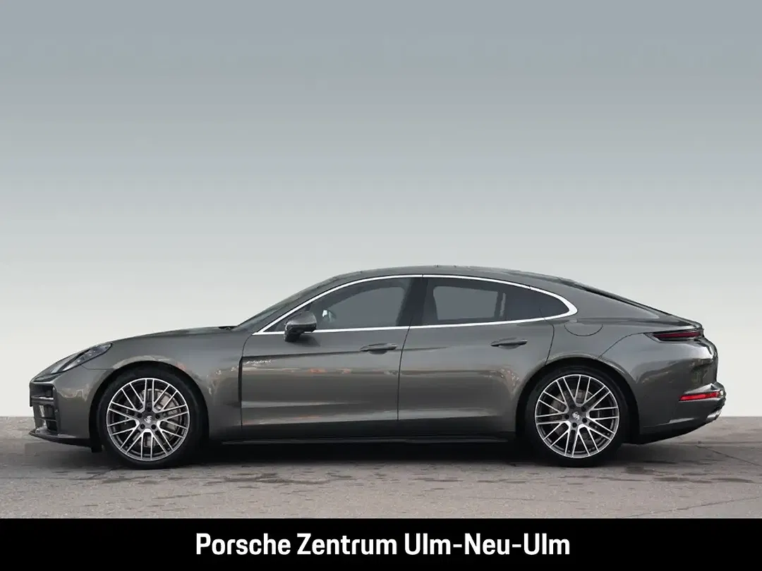 Porsche Panamera E-Hybrid 4 - foto 2