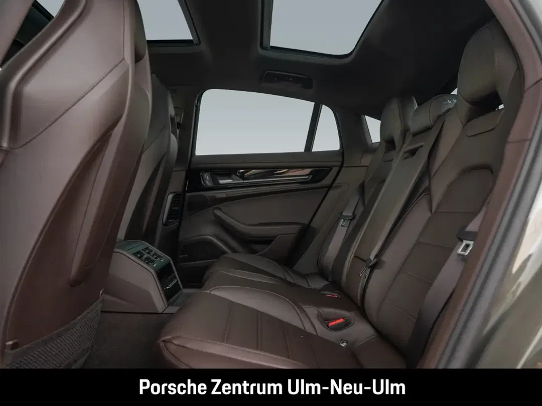 Porsche Panamera E-Hybrid 4 - Thumbnail 7