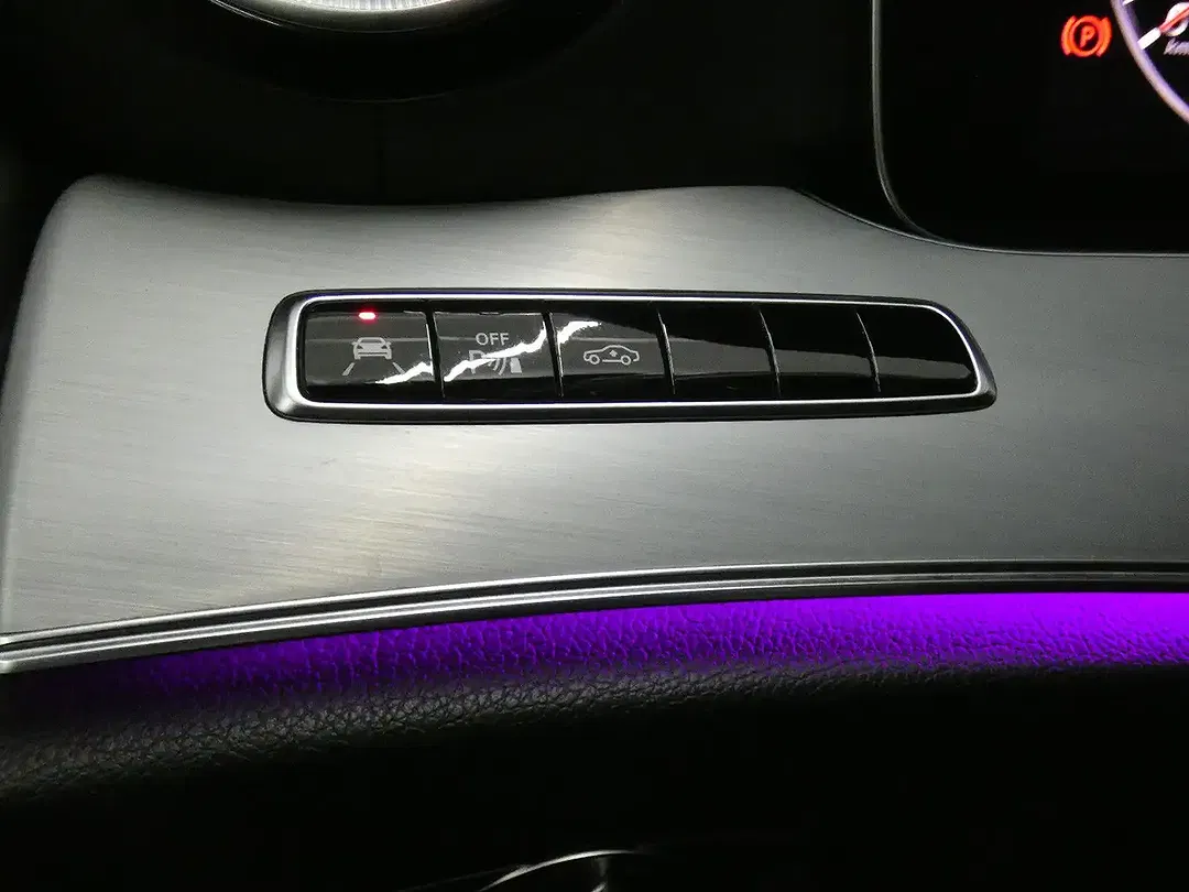 Mercedes-Benz CLS 53 AMG 4MATIC AIRMATIC - foto 15