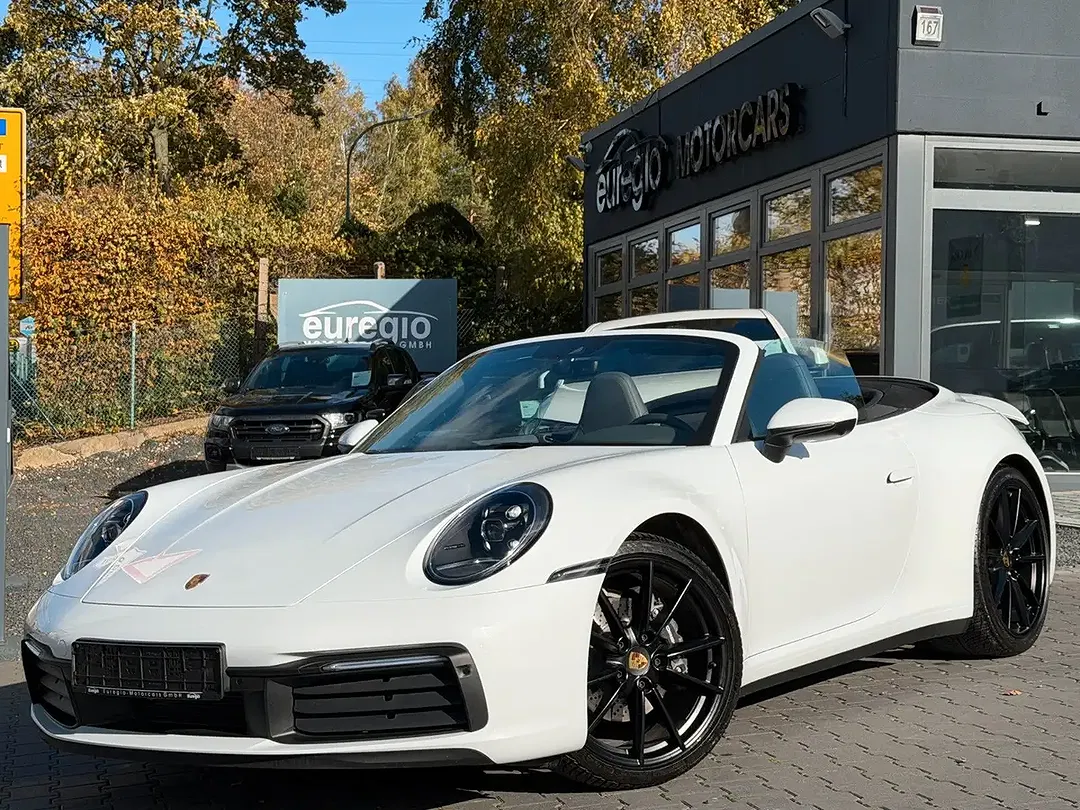 Porsche 911 AUT Carrera Cabriolet - foto 1