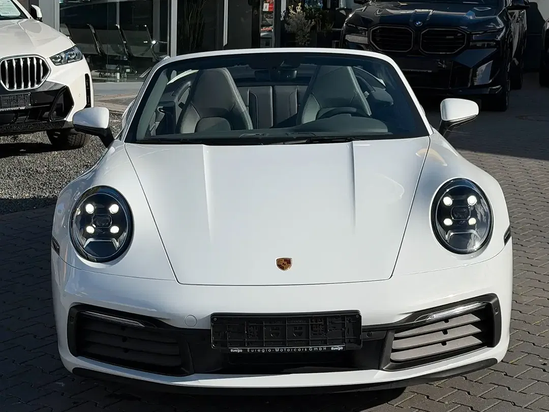 Porsche 911 AUT Carrera Cabriolet - Thumbnail 7