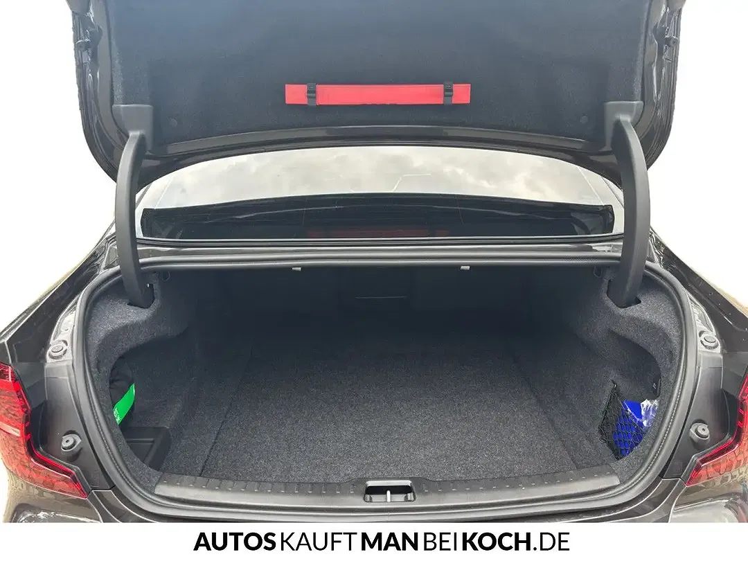 Volvo S60 B5 AWD Ultimate Dark - foto 13