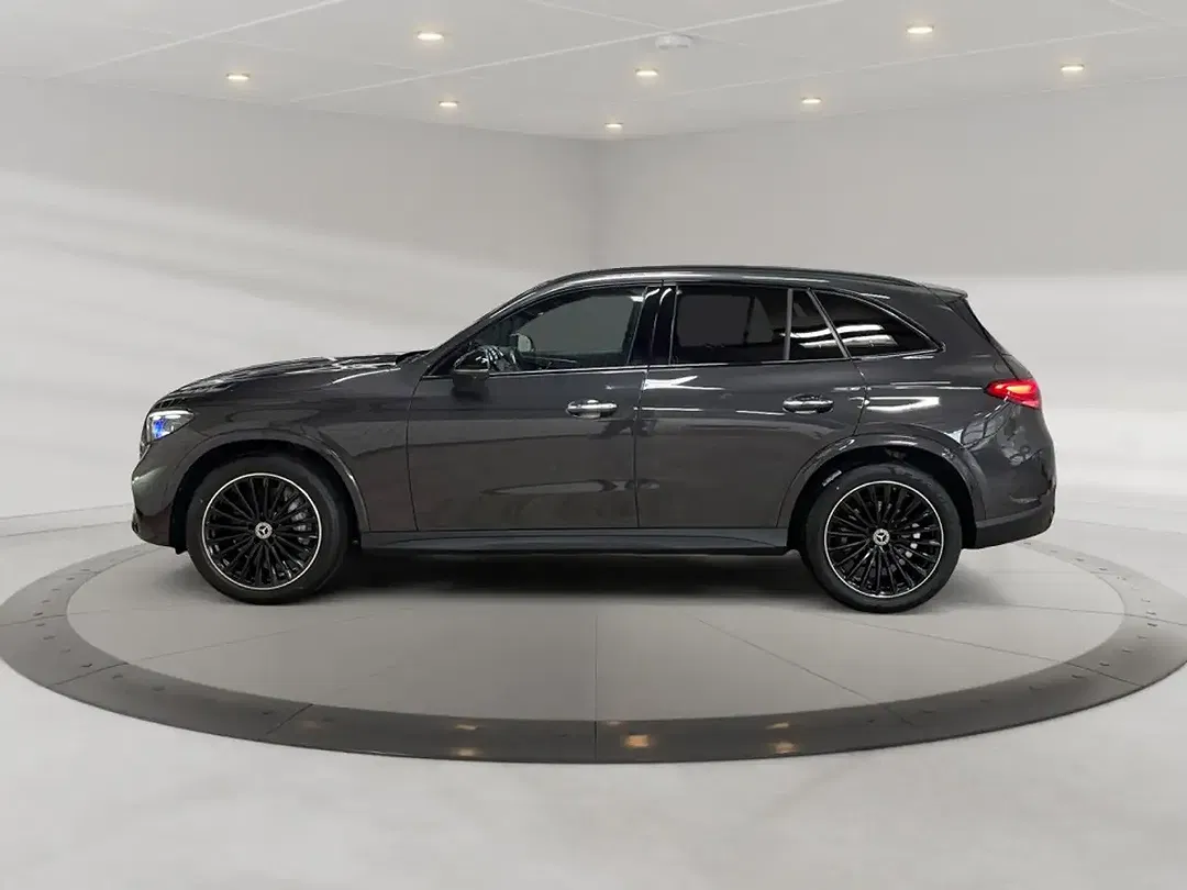 Mercedes-Benz GLC 300 4MATIC AMG MBUX Night - Thumbnail 3