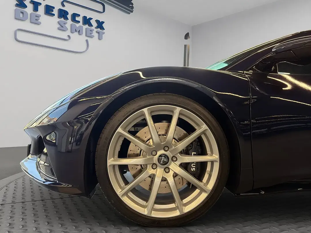 Lotus Emira V6 - Thumbnail 10