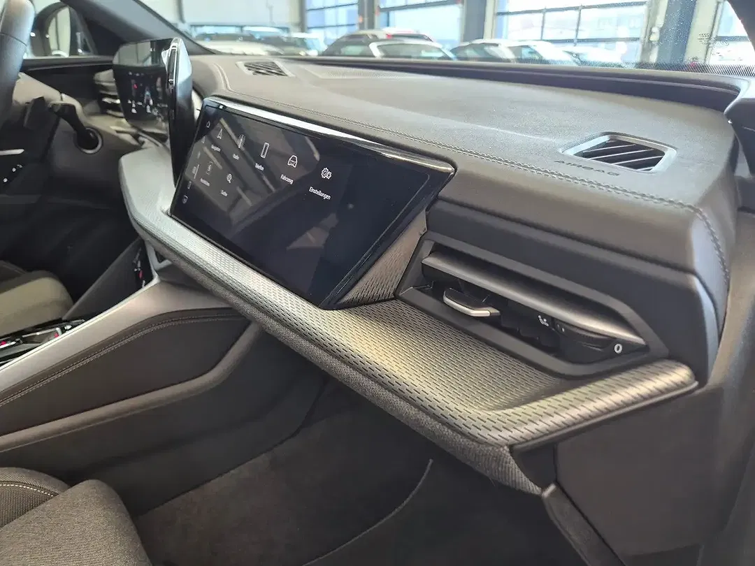 Audi Q5 2.0 TDI quattro Matrix LED Sportback S line - Thumbnail 13