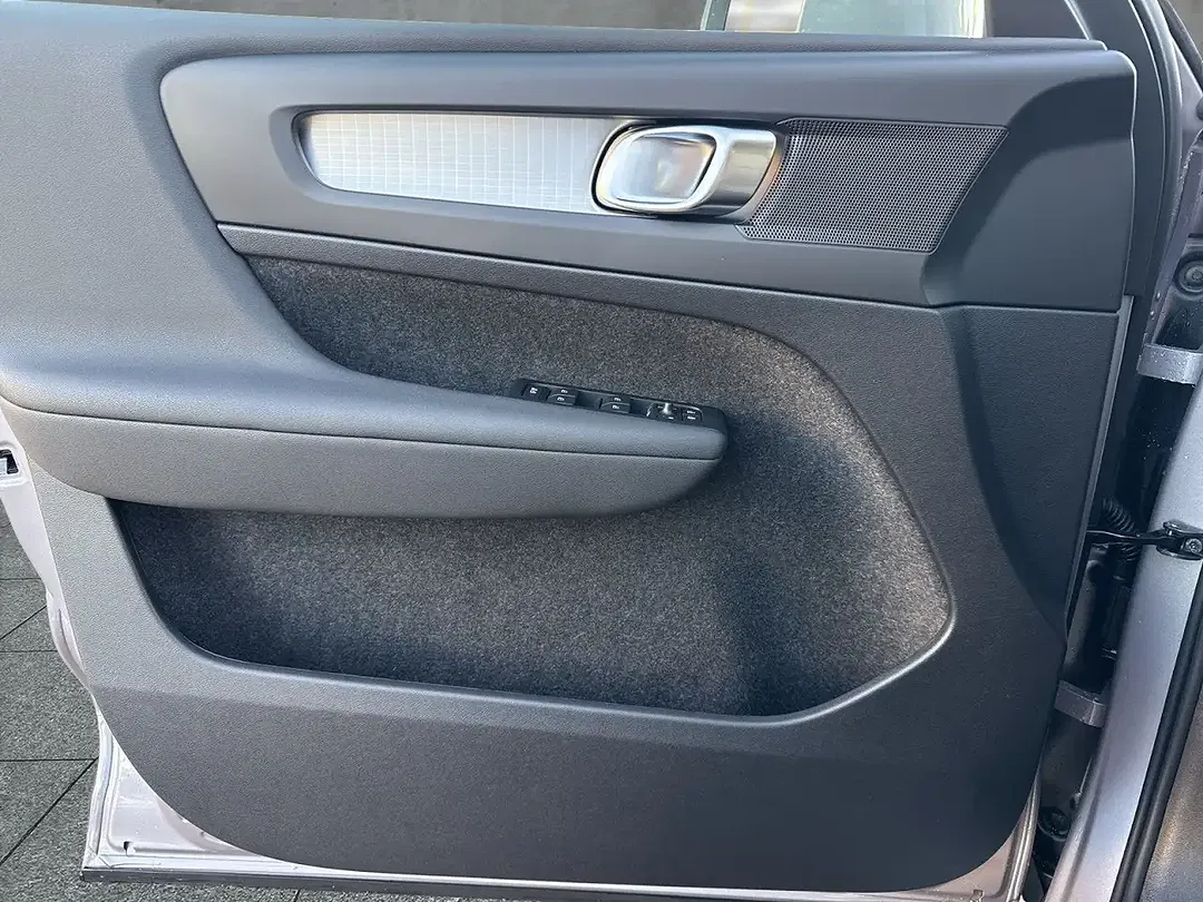 Volvo XC40 B3 Core - foto 15