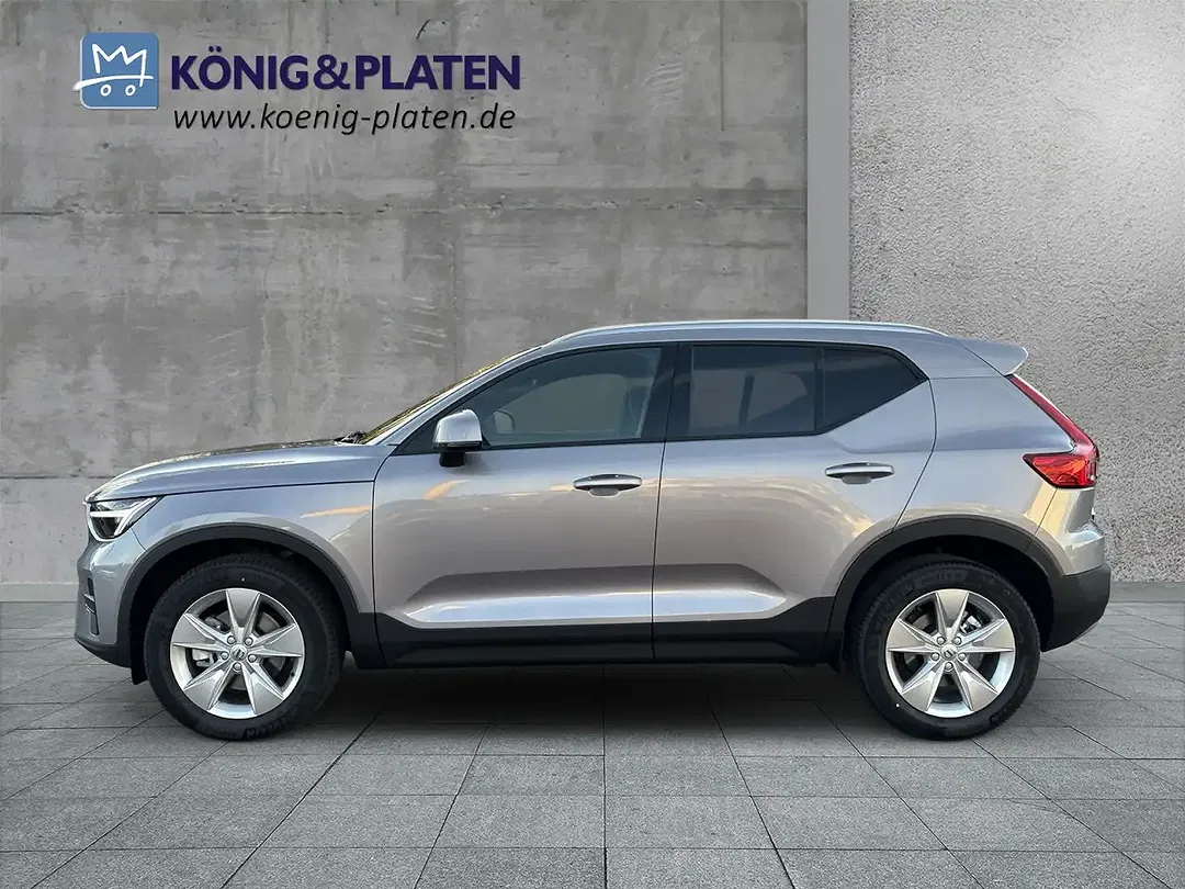 Volvo XC40 B3 Core - Thumbnail 3