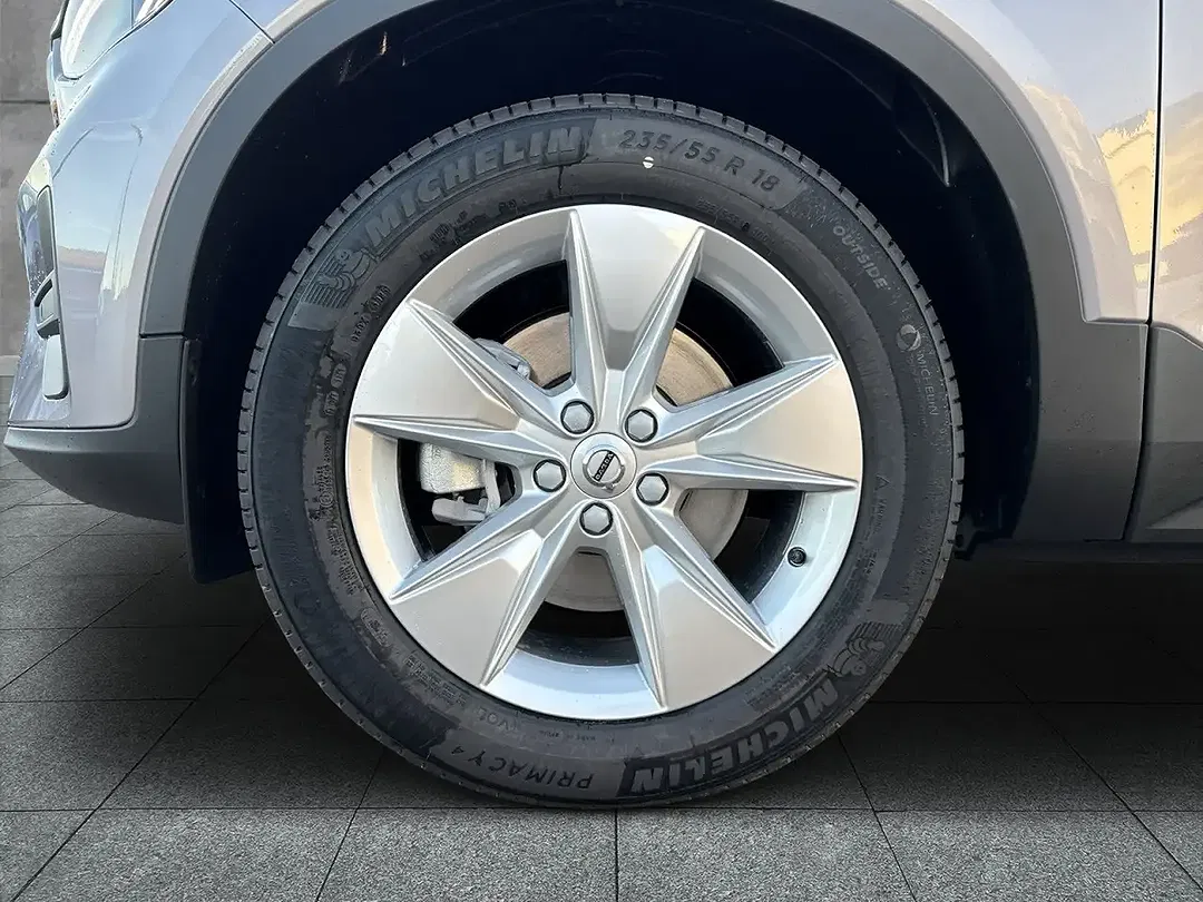 Volvo XC40 B3 Core - Thumbnail 7