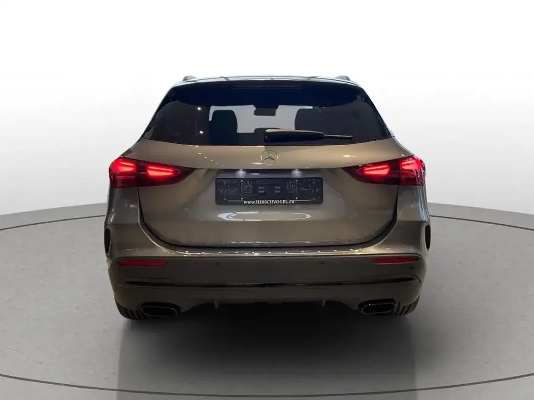 Mercedes-Benz GLA 220 4MATIC AMG Line Night - Thumbnail 5