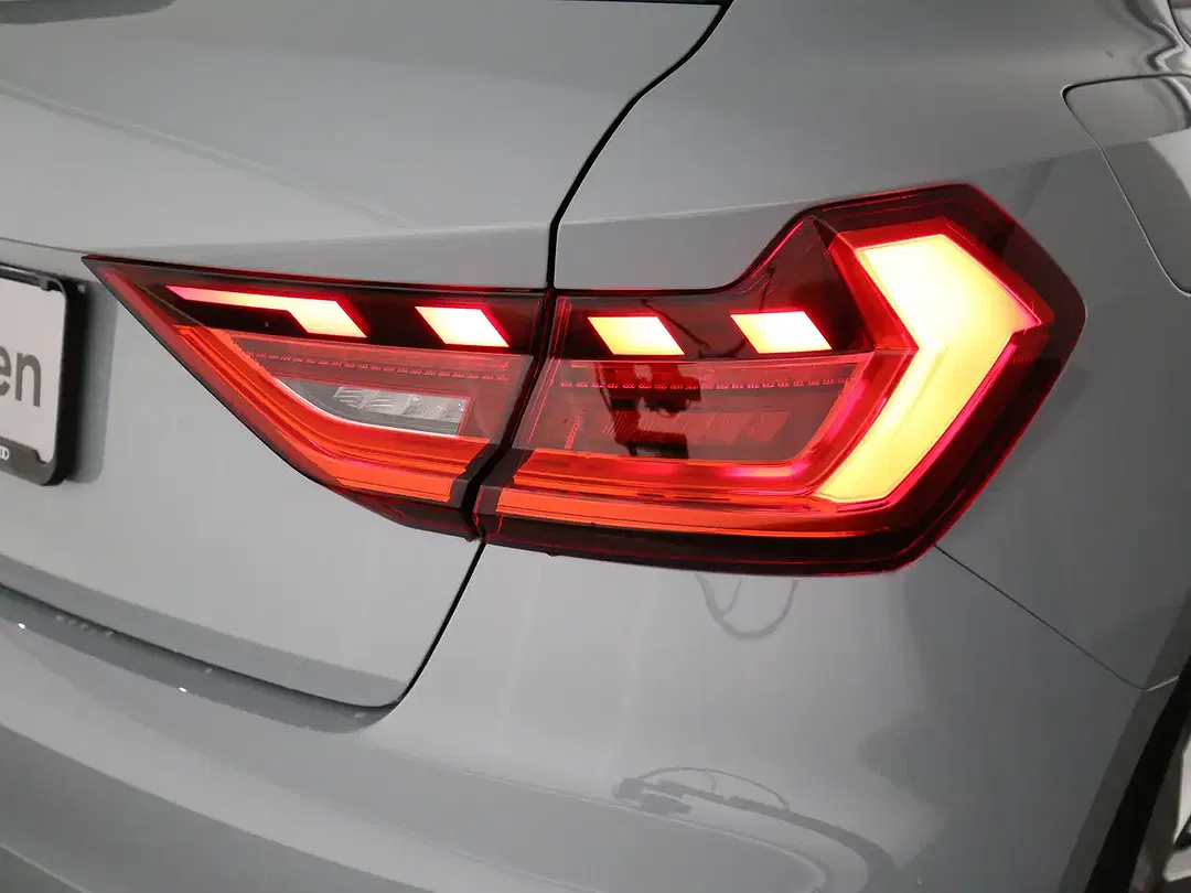 Audi A1 1.0 TFSI Sportback advanced - Thumbnail 27